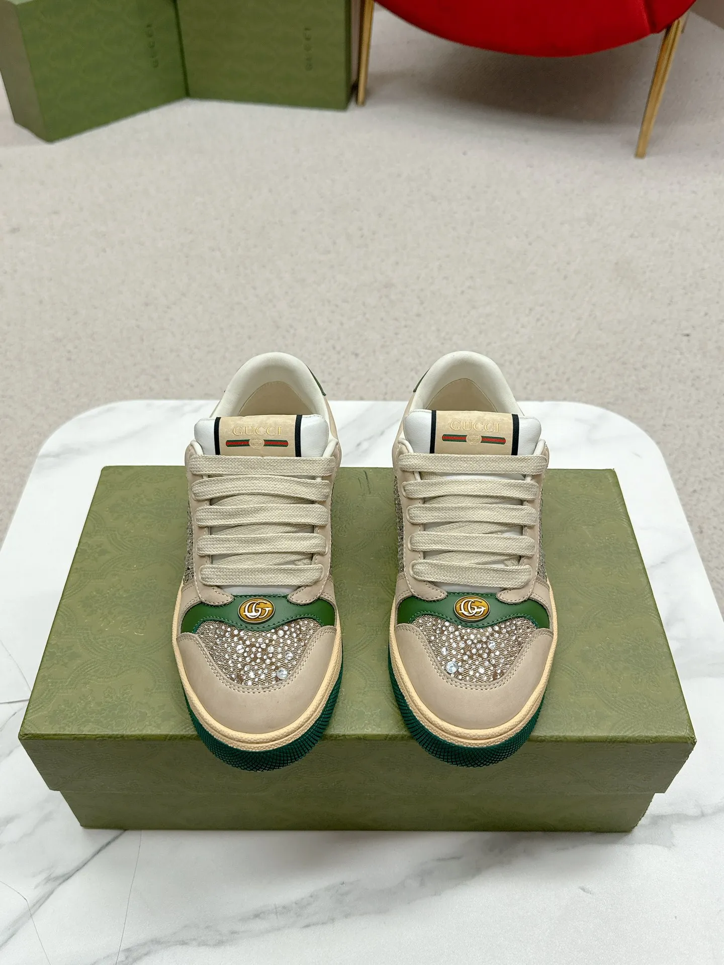 👟👟Ex-factory price 480👟👟 Women's Shoes Women's Clothes Gucci - Purchasing version GG series distressed dirty shoes - hot style coming! 9 times out of 10 sales, you will definitely get the money. Ready stock! Spot goods! Spot goods! New colors added - the ultimate version on the market! Purchase the original version and develop it... fabric, material, outsole, and details can be compared at will! Open-mold Swarovski one-to-one replica rhinestone chain...Metal cherry pendant...Metal double G crystal cylindrical mark...Gucci original customized narrow webbing...Super flash series - flash diamond chain. The cherry decoration is detachable and can be changed into two to match with each other to show your personality. Exclusive color-brushed cowhide fabric. Hand-made distressed is very textured and has a sense of luxury! The details of the workmanship can be seen in the drawings, and no line is missed. The original terry cloth is delicate, soft and more comfortable and breathable. The privately stamped two-color original TPU outsole (lower layer is wider, upper layer is narrower). Matching packaging⭐️ Size: Female 35-40 (Female 41)